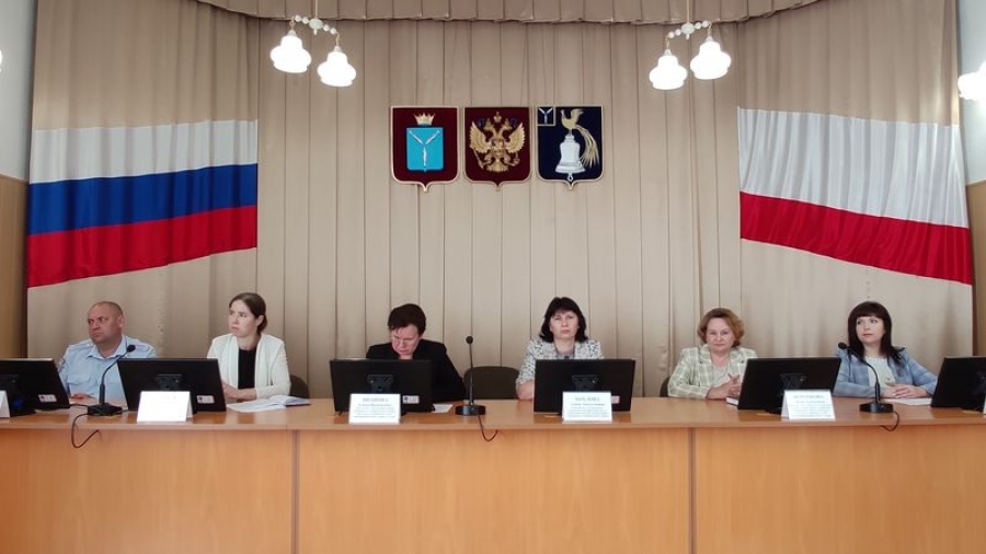 Комиссия по делам несовершеннолетних картинки для презентации