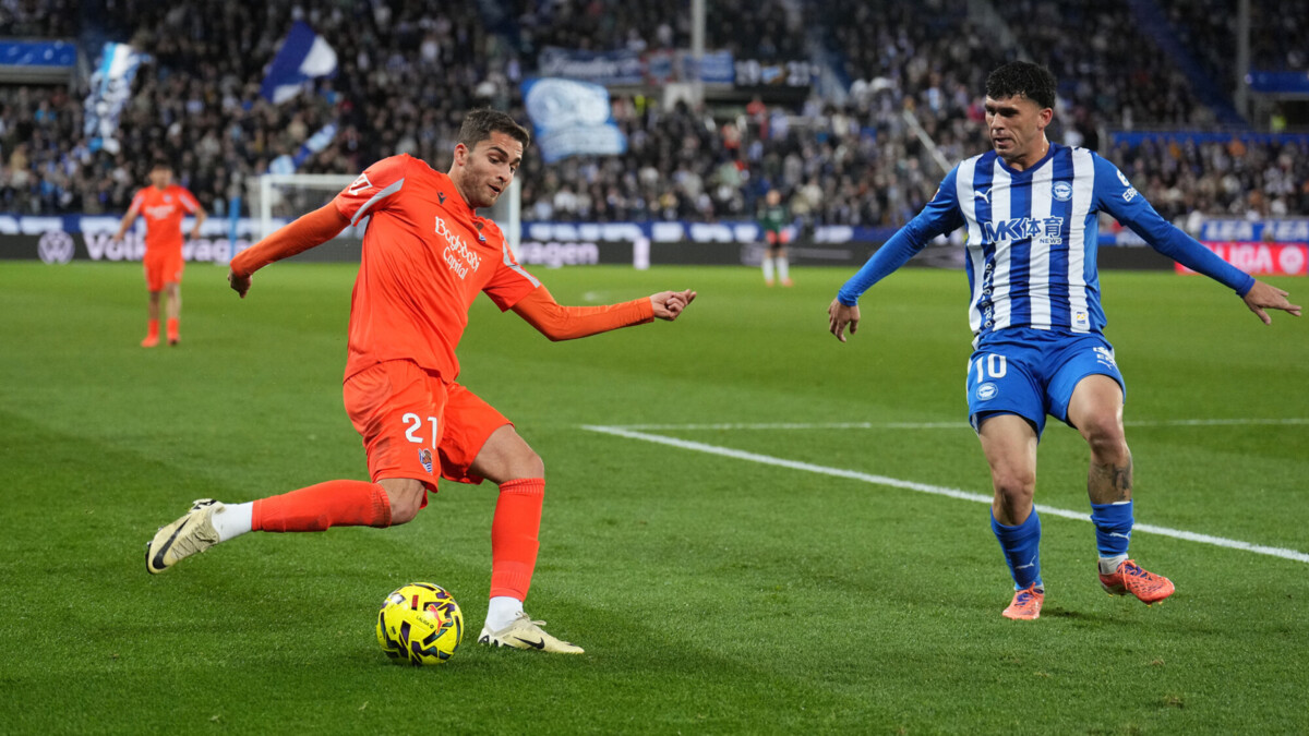 «Реал Сосьедад» проиграл «Алавесу» в матче Ла Лиги, Захарян вышел на 78‑й минуте