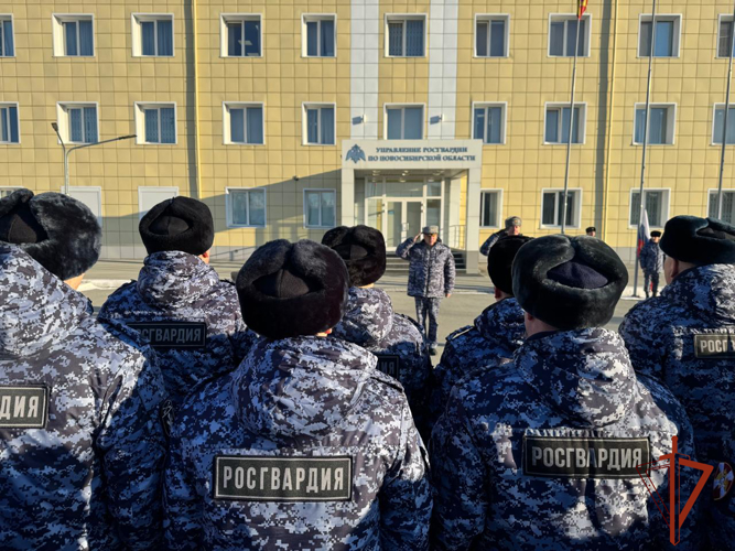 В Новосибирске прошли торжественные мероприятия по случаю празднования Дня войск национальной гвардии