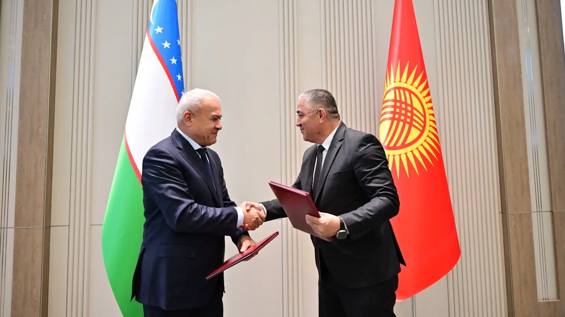 Состоялось заседание рабочей группы по координации межведомственного сотрудничества двух стран - Sputnik Узбекистан, 1920, 27.09.2025