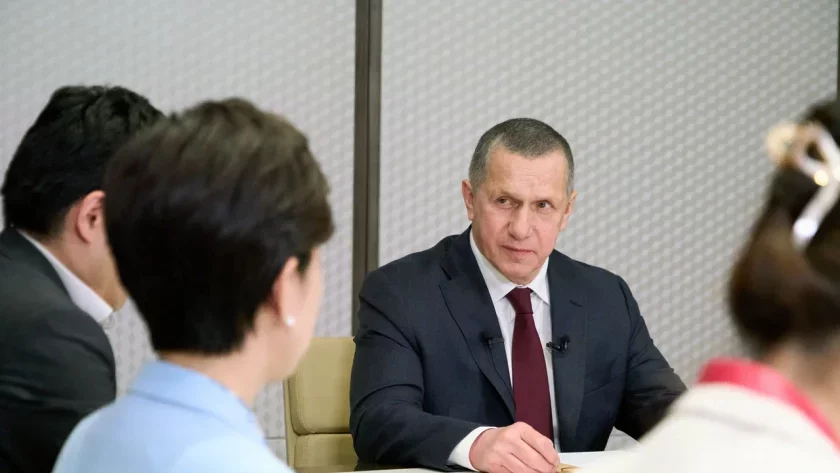 Юрий Трутнев обсудил с китайскими компаниями проекты на новой преференциальной территории в Приамурье - gtrkamur.ru