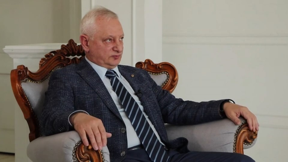 Фото: стоп-кадр интервью Фёдора Тимаева журналу Судья.