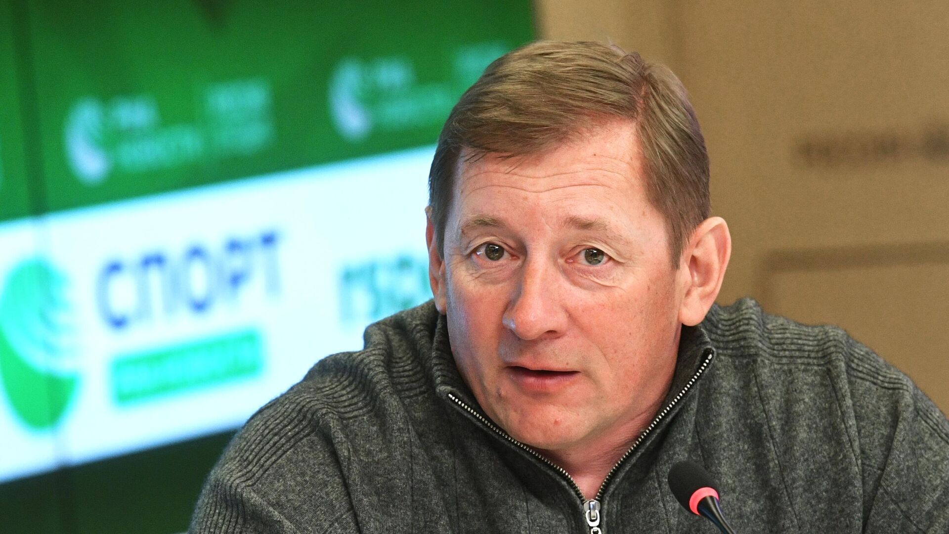 Каминский. Каминский тренер фото. Каминский. Каминский сс рона. Каминский сс рона.