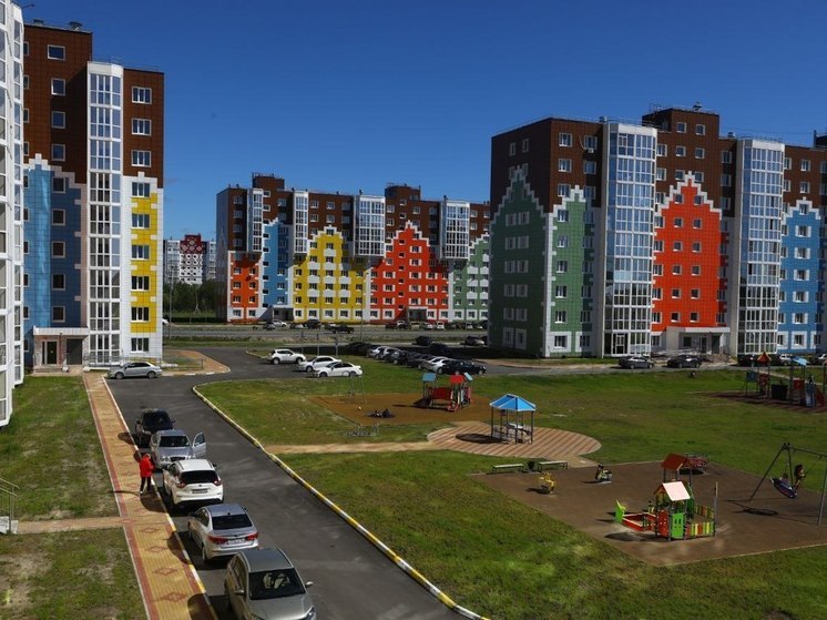 В Сургутском районе жители получают новые квартиры