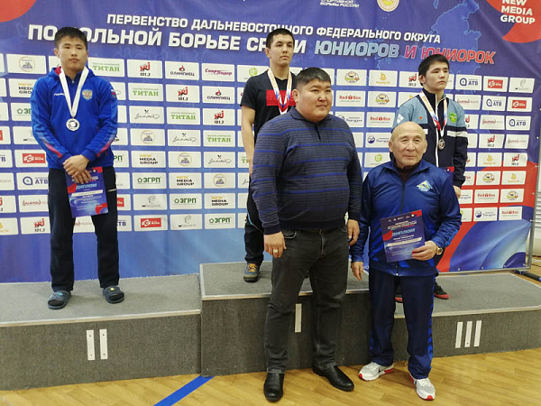Борцы Бурятии завоевали 38 медалей первенства ДФО