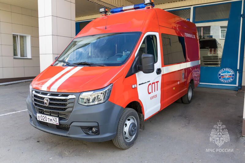 В Кирове на боевое дежурство заступил новый автомобиль