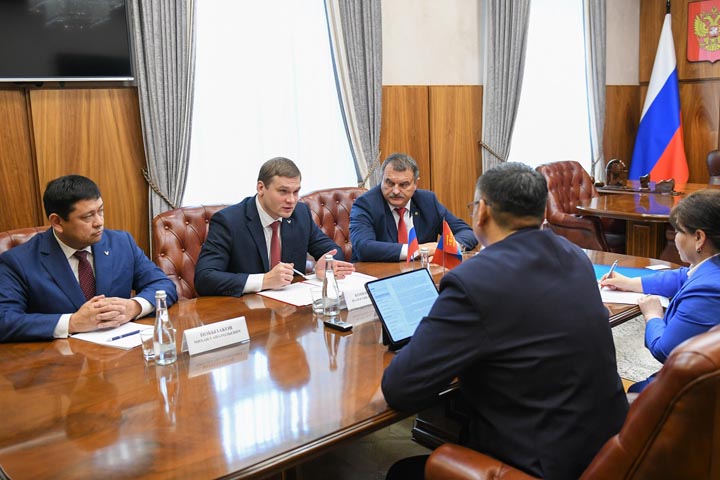Хакасия и Монголия укрепляют связи