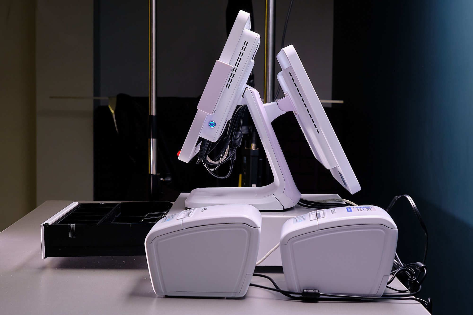 Что нужно для открытия кофейни и кафе: чек-лист с техникой и ПО