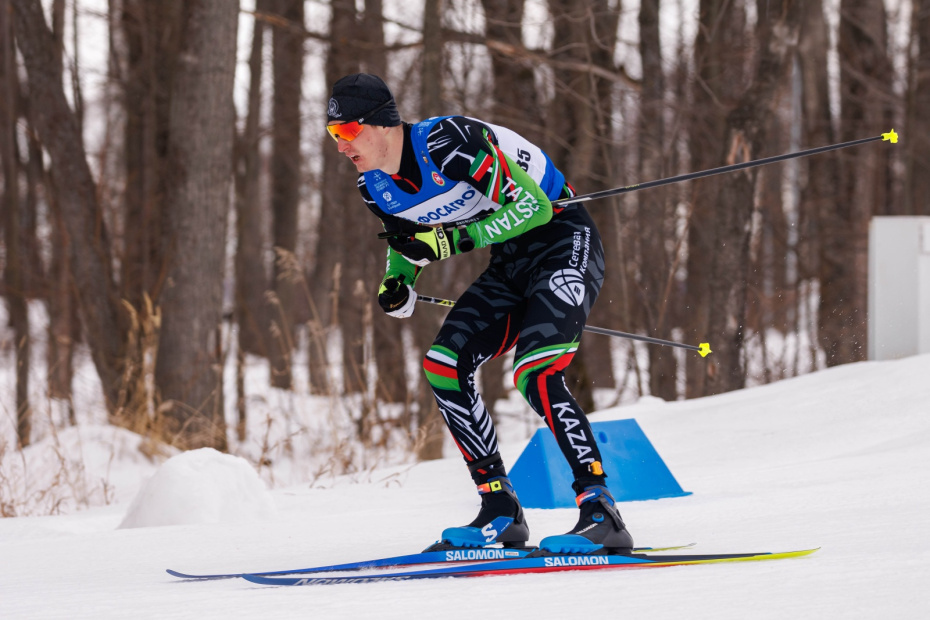 Сергей Ардашев на мужском командном спринте свободным стилем на чемпионате России по лыжным гонкам в поселке Мирный в Казани