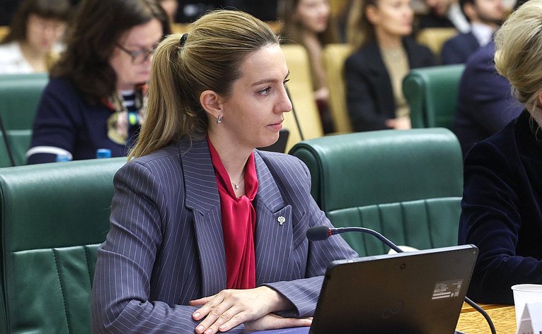 Заседание Совета по вопросам развития Сибири при Председателе Совета Федерации на тему «Сибирская экономика – от сырьевой к высокотехнологичной»