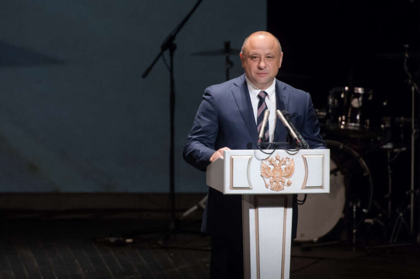 Пост заместителя губернатора Воронежской области оставляет Виталий Шабалатов