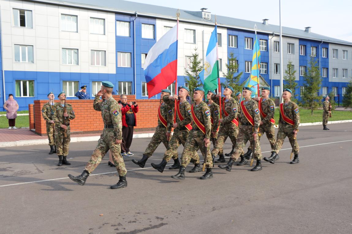 Школа интернат с первоначальной летной подготовкой уфа. Мариуполь кадетский корпус. Уфимский кадетский корпус имени мусы гареева. Школа интернат с первоначальной летной подготовкой уфа. Школа интернат с первоначальной летной подготовкой уфа.