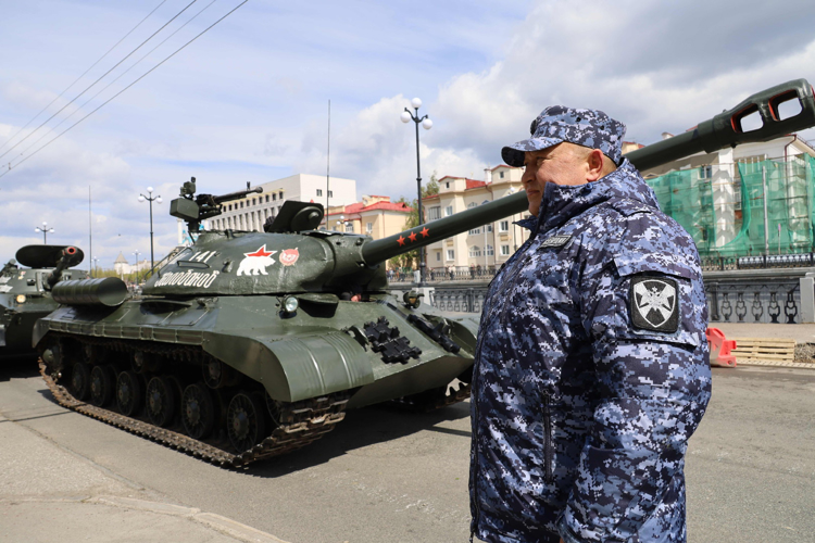 В Татарстане росгвардейцы выполнили задачи по обеспечению безопасности празднования Дня Великой Победы