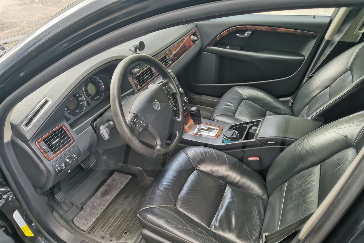 Дешево и сердито: смотрим седаны до $10 000 из базы объявлений