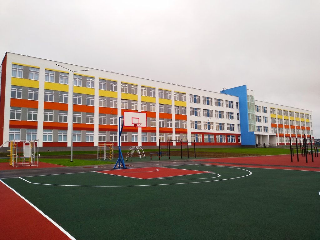 Как выглядит 100 школа