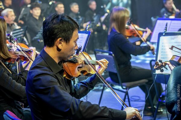 В Талдыкоргане дал свой первый концерт областной эстрадно-симфонический оркестр - Sputnik Казахстан
