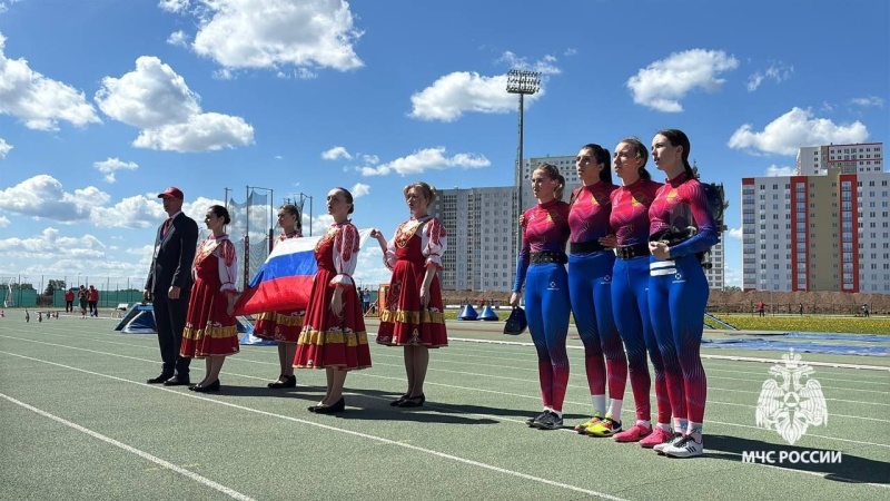 Российская Федерация быстрее всех в пожарной эстафете на международных соревнованиях