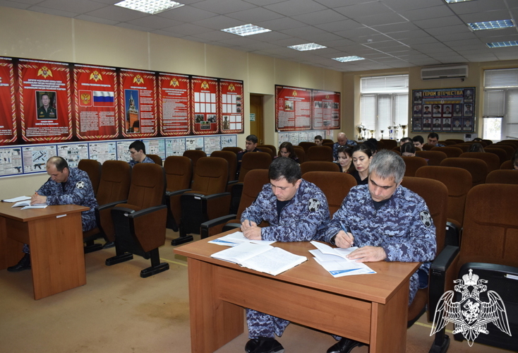 В Дагестане росгвардейцы приняли участие в «Большом этнографическом диктанте»