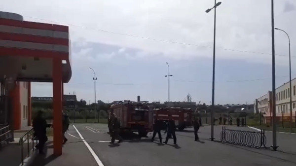 В Сызрани сотрудники МЧС тушили 