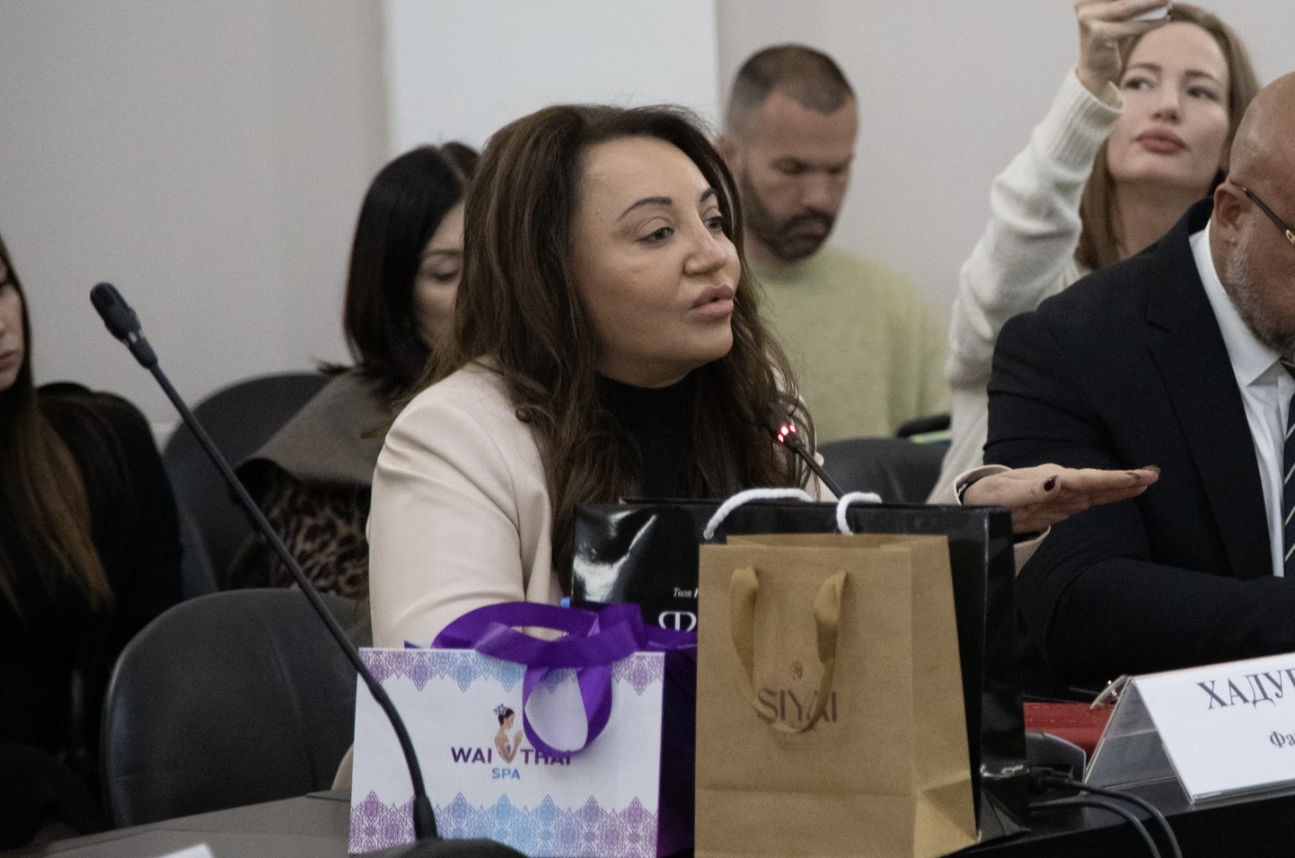 В ТПП РФ обсудили новый закон о запрете рекламы эзотериков в соцсетях