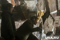 Главное роли в сериалы исполнили талантливые актеры: Педро Паскаль и Белла Рамзи 