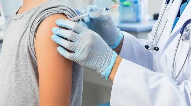 ГРИПП и ОРВИ ежегодные инфекции, которые подстерегают нас в осенне-зимний период.