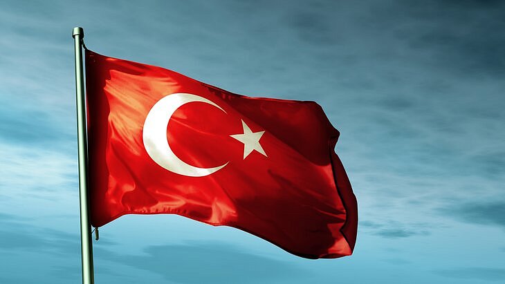 Суд арестовал пять человек после аварии на фуникулере в Турции