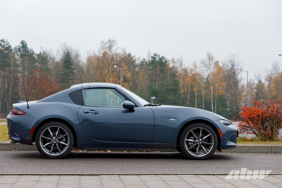 Они запомнились: топ автомобилей года от Вадима Зенькевича