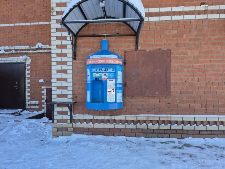 Жители Кадряковского сельского поселения часто используют воду из водомата