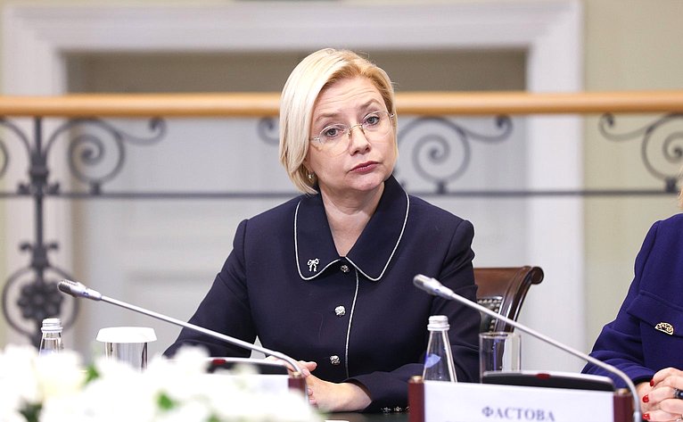 Встреча Председателя СФ Валентины Матвиенко с представителями отрасли легкой промышленности и креативных индустрий