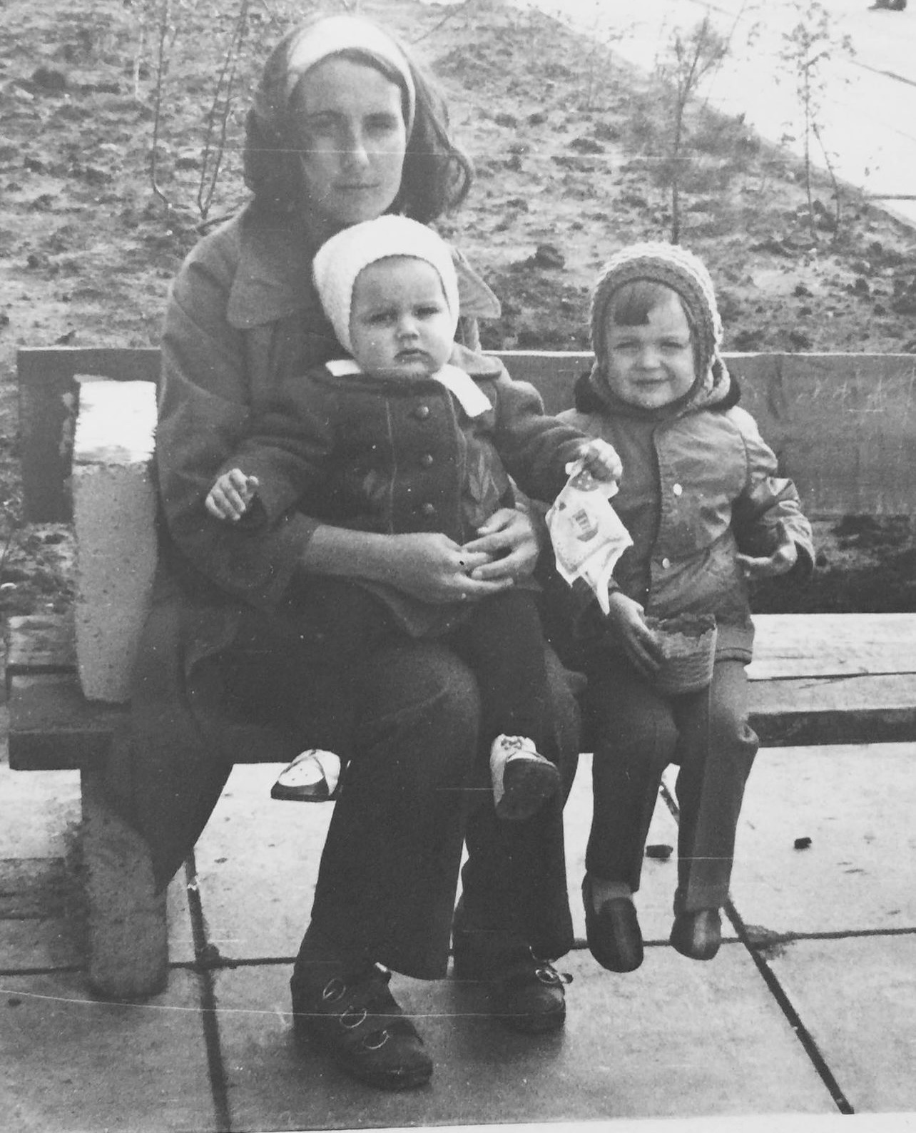 Ольга с мамой Верой и сестрой Оксаной