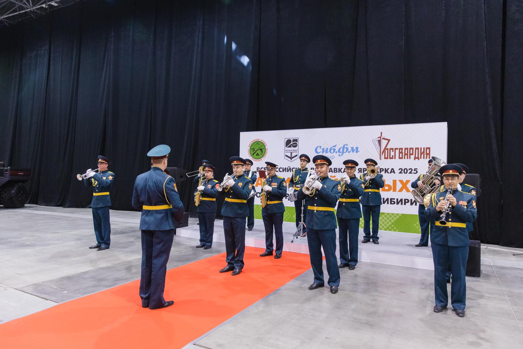 Фото Дом на колёсах, мощные машины и лодки. Опубликованы фото крупнейшей выставки «Активный отдых» в новосибирском Экспоцентре 4