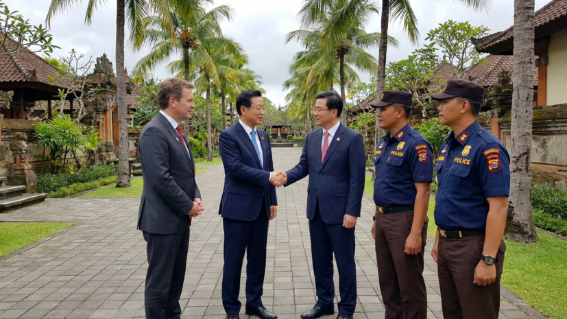 Российские дипломаты устанавливают обстоятельства смерти соотечественника на Бали