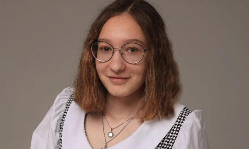 Выпускница из Новосибирской области сдала ЕГЭ по русскому языку на 100 баллов