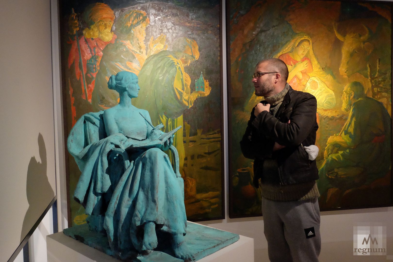 Выставка в зарядье филонов часы работы. Малый зал зарядья 1 февраля старостин. Новая красивая выставка. Н. Ветер филонов.