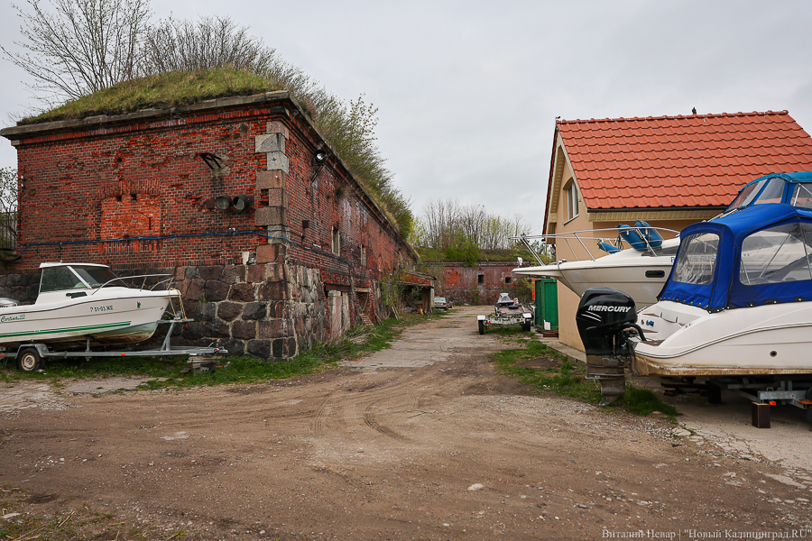 Бастион литва в калининграде фото. Редюит-капонир бастиона литва. Бастион литва в калининграде. Вечерки в калининградской области. Редюит-капонир бастиона литва.