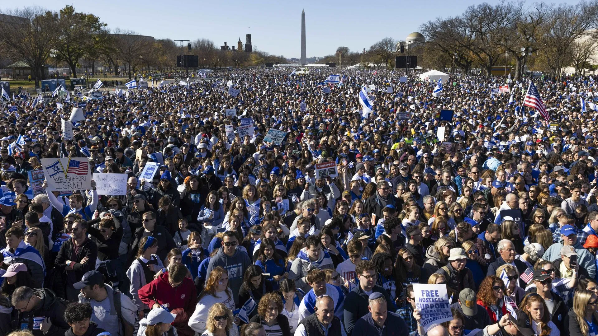 В США усилились призывы к радикализации после убийства Чарли Кирка