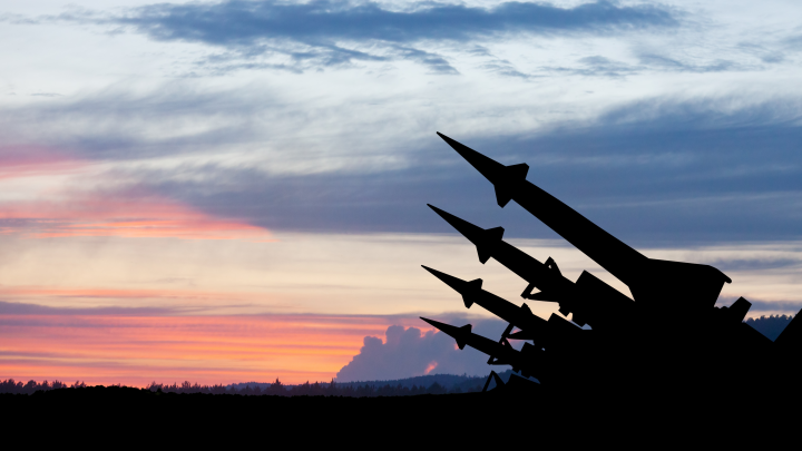 Минобороны: Русские военные поразили бронетанковый завод и авиазавод ВСУ во Львове