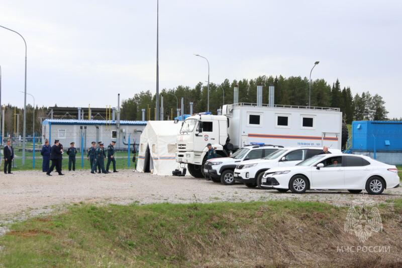 В полевом лагере МЧС России проведено межведомственное совещание