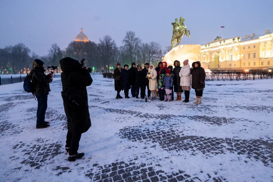 Морозный петербург. Морозы в январе 2024 в петербурге. Питер в феврале 2022. Морозы в январе 2024 в петербурге. Гололед в городе.