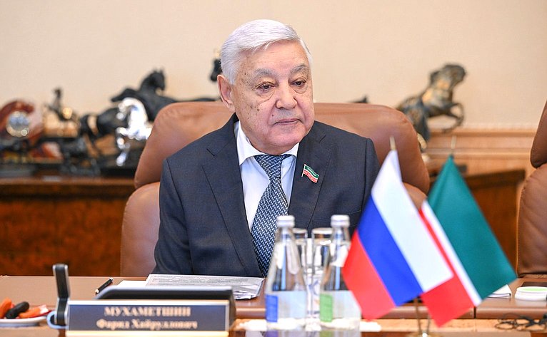 Встреча сенаторов с Раисом Республики Татарстан Рустамом Миннихановым