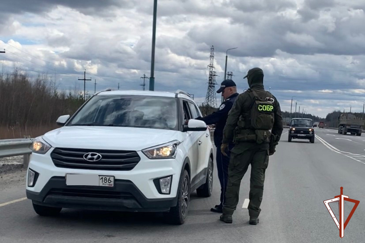 При участии спецподразделений Росгвардии на автодорогах Югры прошла спецоперация «Анаконда»