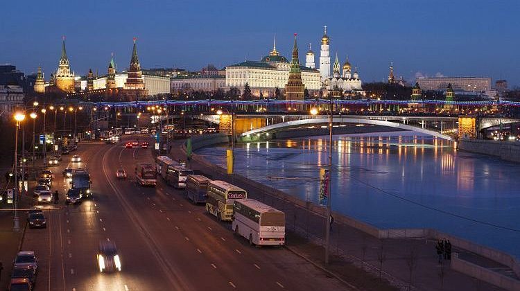 Больше 30 беспилотников ВСУ пытались атаковать Москву: ограничения и массовые задержки рейсов в аэропортах
