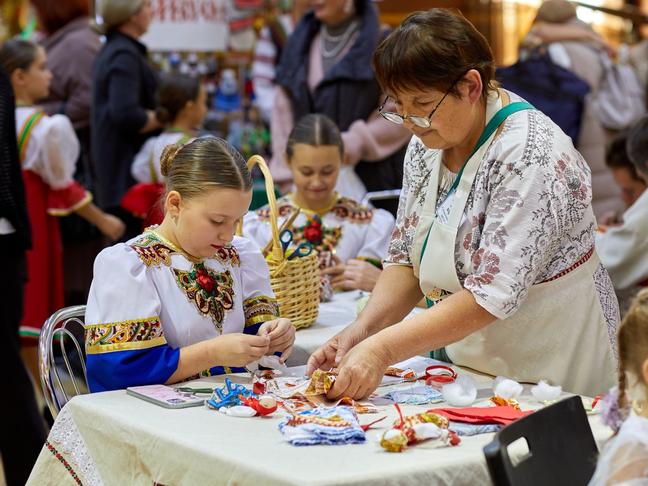 Рогатая кичка и платок братьев Барановых. Что таят в себе белгородские народные костюмы - Изображение 1