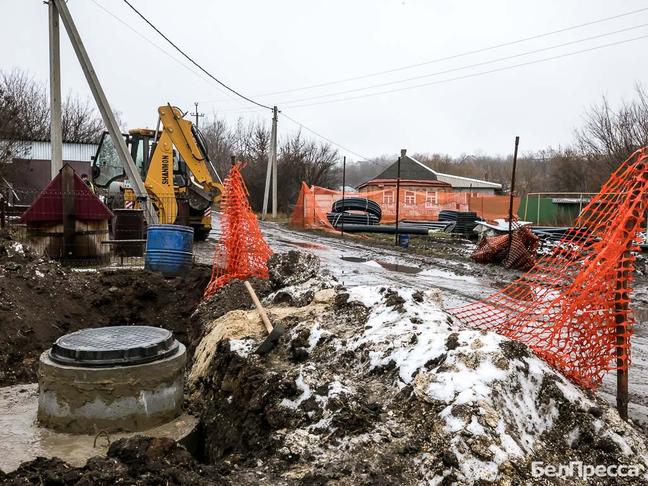 В посёлке Майском под Белгородом монтируют новую систему водоснабжения - Изображение 1