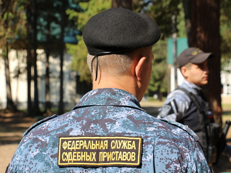 300 тысяч компенсации: 54-летняя жительница Прикамья подожгла дом неверного сожителя