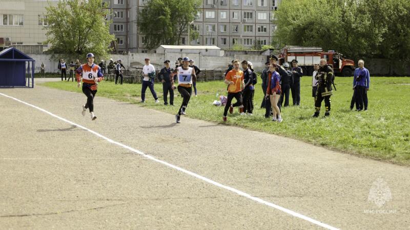 Огонь, сила, победа: в Омске прошла традиционная пожарная эстафета