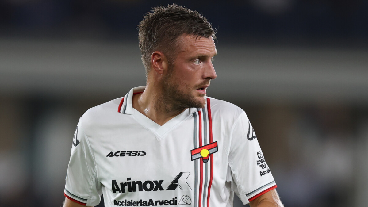 «Кремонезе» сыграл вничью с «Вероной» в дебютном матче Варди