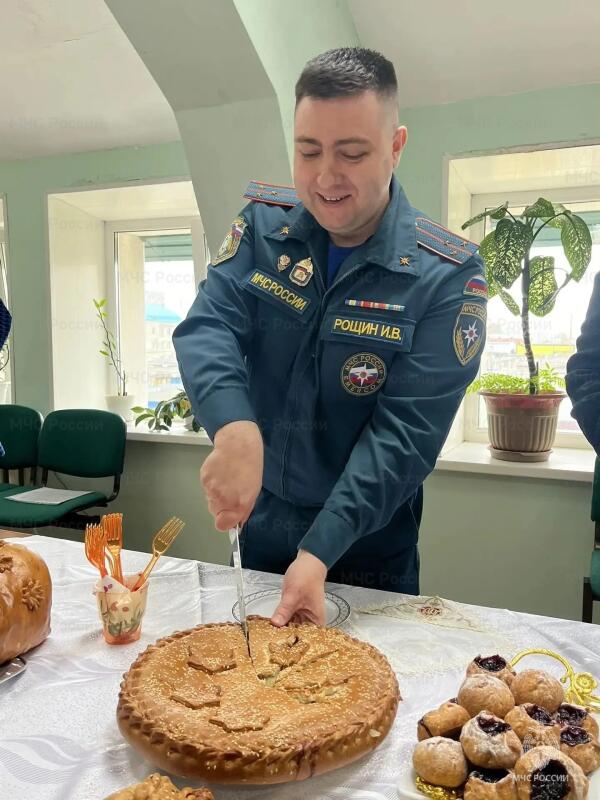 В Нижневартовске прошёл ежегодный конкурс профессионального мастерства среди сотрудников МЧС России «Пожарные не только тушат»