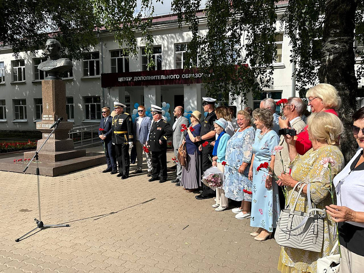 В Котласе отметили юбилей адмирала Николая Кузнецова